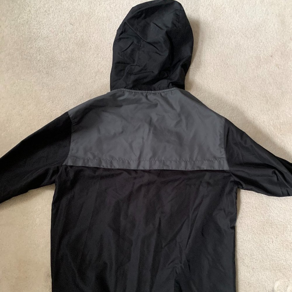 Billabong Windbreaker - Picture 2 of 4